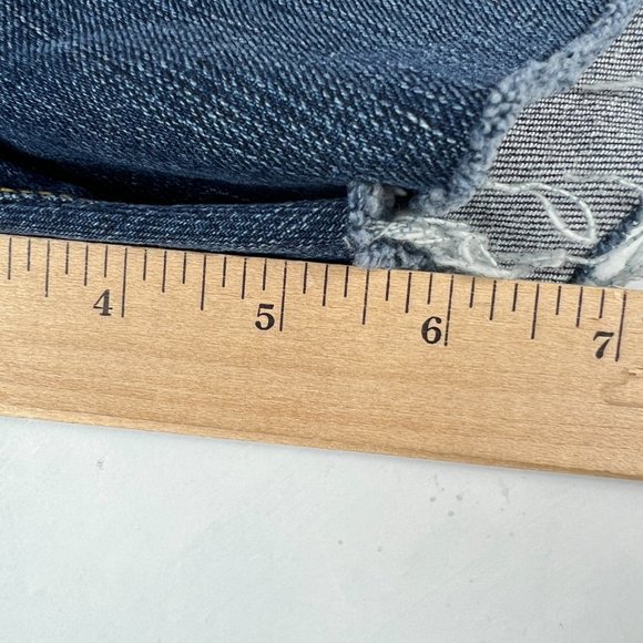 Lucky Brand Shorts Women's 27 Easy Rider Blue Fade Whisker Cut Off Denim Jorts - Picture 13 of 16